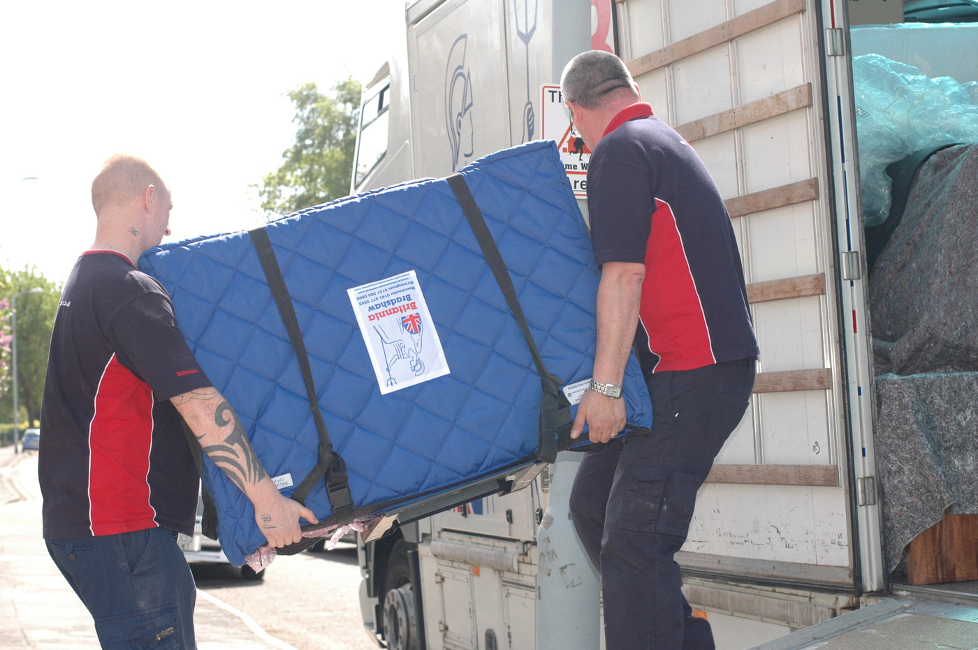 Bradshaw Moving Services Removals in Burton-on-Trent